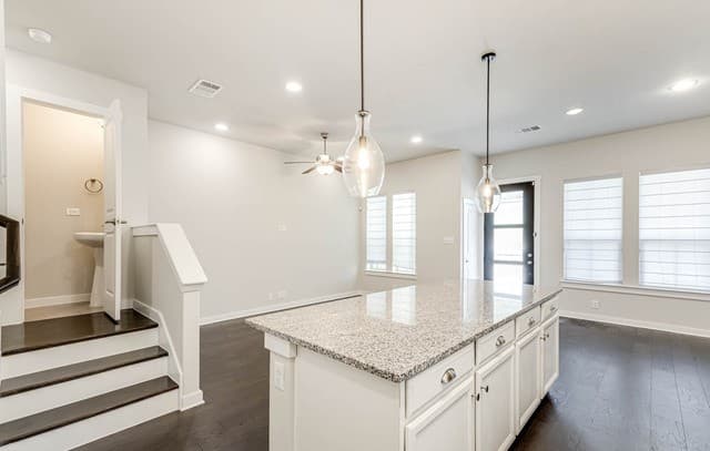 211 E Courtland, San Antonio, TX 78212 — photo 12