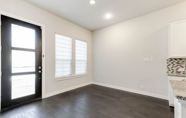 211 E Courtland, San Antonio, TX 78212 — photo 5