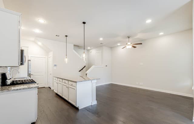 211 E Courtland, San Antonio, TX 78212 — photo 6