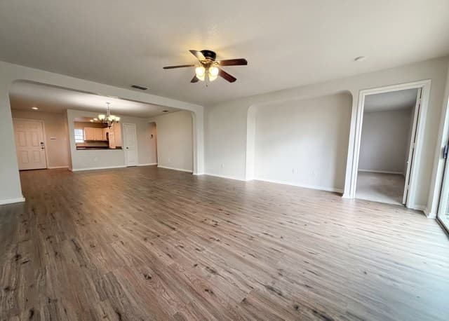 5708  Maxfli Dr, Schertz, TX 78108 — photo 8