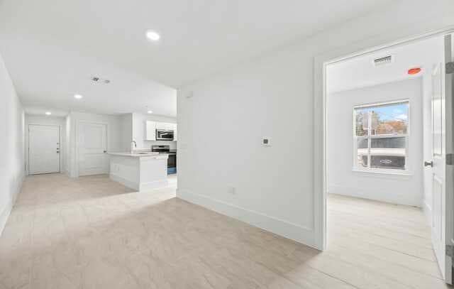 138  Ware Unit 1203, San Antonio, TX 78221 — photo 12