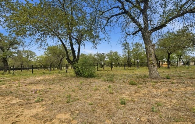 970  Stevens Rd, Somerset, TX 78069 — photo 11