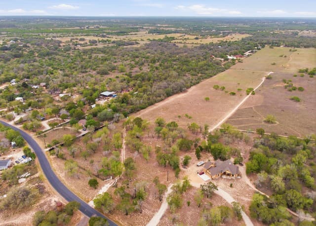970  Stevens Rd, Somerset, TX 78069 — photo 6