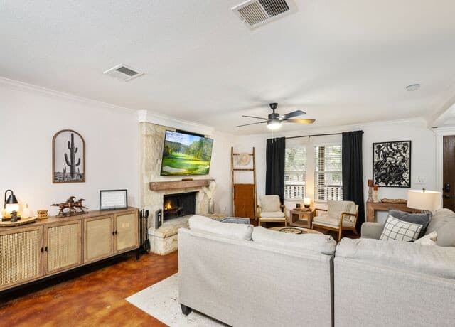 786  Deep Water Drive, Spring Branch, TX 78070 — photo 11