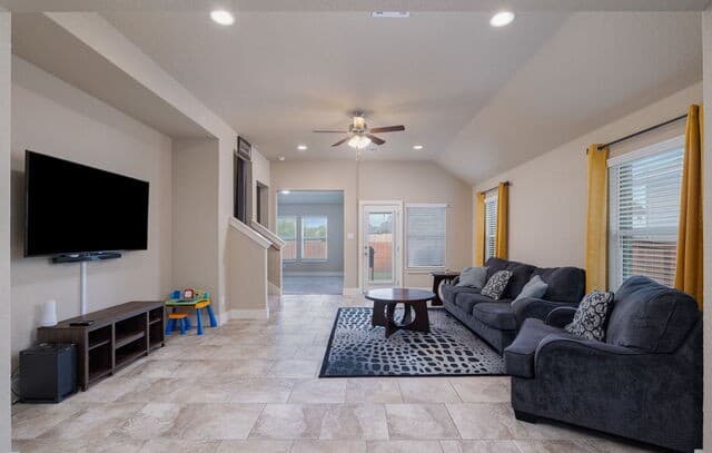 8331  Percheron Pass, San Antonio, TX 78254 — photo 10