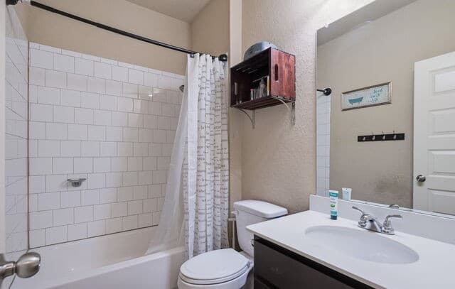 8331  Percheron Pass, San Antonio, TX 78254 — photo 18