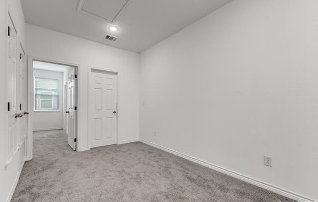 1835 W Poplar Unit 402, San Antonio, TX 78207 — photo 14