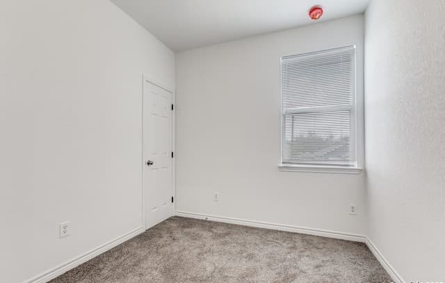 1835 W Poplar Unit 402, San Antonio, TX 78207 — photo 21