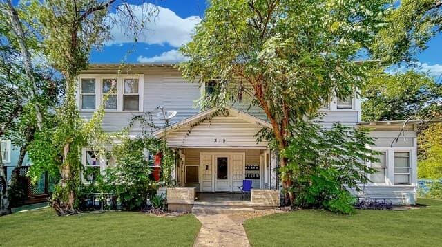 319  Army Blvd Unit 2