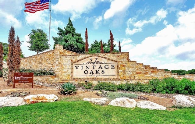 379  Cloudveil, New Braunfels, TX 78132 — photo 12