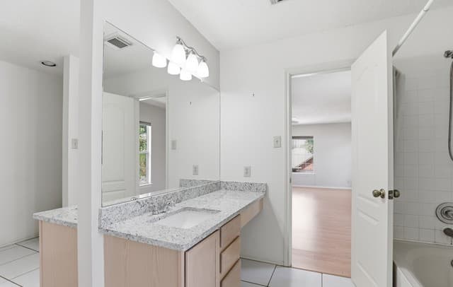 11214  Scarborough Ct, San Antonio, TX 78249 — photo 12