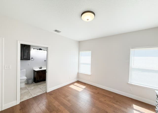 101  8th St, Natalia, TX 78059 — photo 24