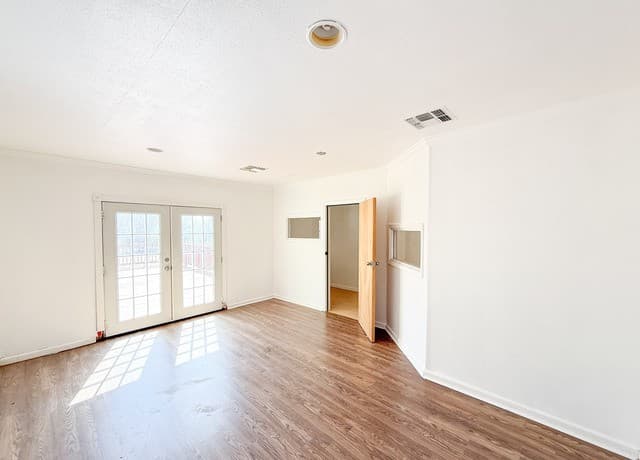680 W County Road 678, Natalia, TX 78059 — photo 12