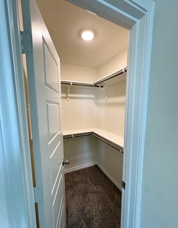 310  W Evergreen St #108, San Antonio, TX 78212 — photo 13