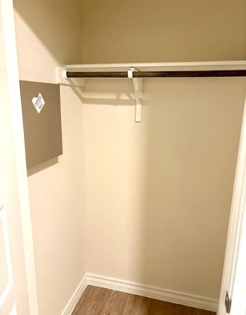 310  W Evergreen St #108, San Antonio, TX 78212 — photo 17