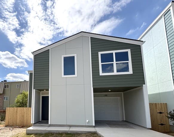310  W Evergreen St #108, San Antonio, TX 78212 — photo 2