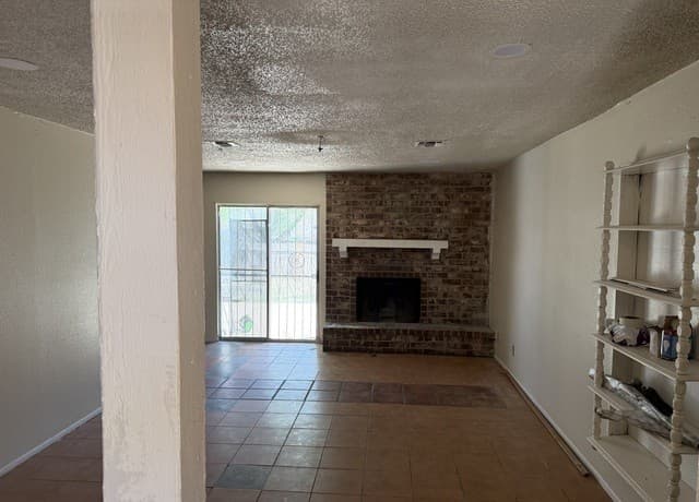 9130  Kings Hbr, San Antonio, TX 78242 — photo 3