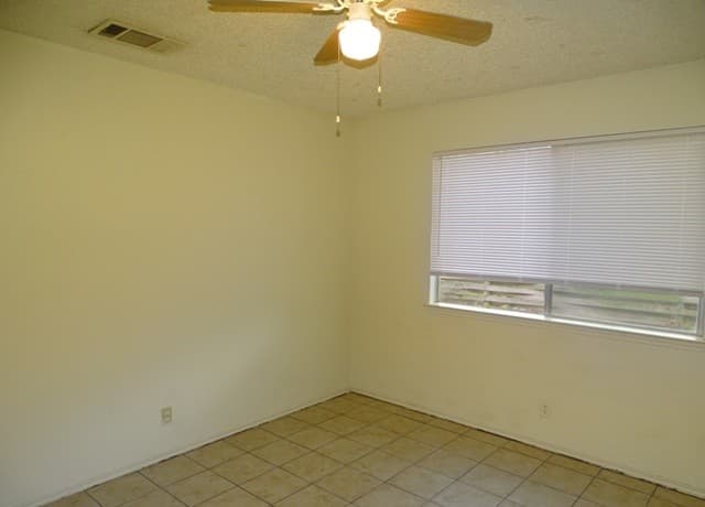 5215  Meadow Rise St, San Antonio, TX 78250 — photo 21