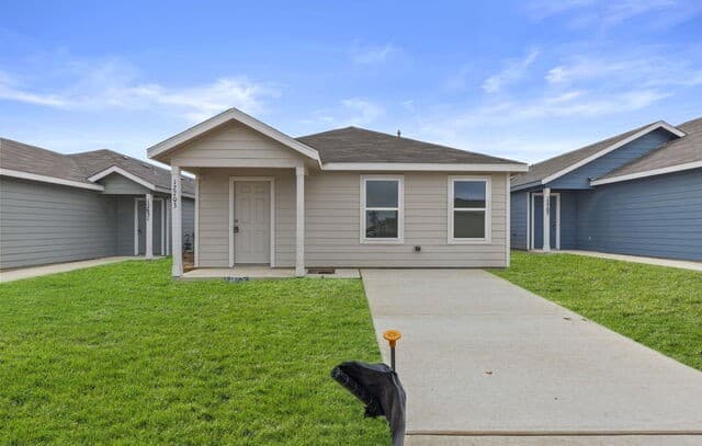 12703 Kathleen St