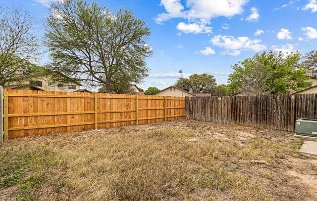 6820  Betty Levy, San Antonio, TX 78227 — photo 20