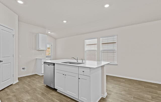 10713  Dazzle, San Antonio, TX 78252 — photo 14