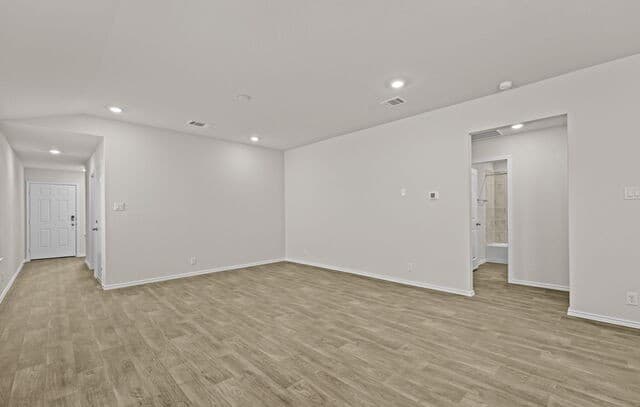 10713  Dazzle, San Antonio, TX 78252 — photo 6