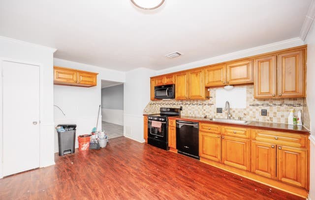 7410  Pipe Spring, San Antonio, TX 78238 — photo 10