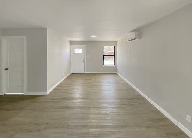 5423  Indian Desert, San Antonio, TX 78242 — photo 11
