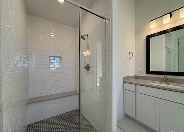 152 W Magnolia Circle, La Vernia, TX 78121 — photo 11