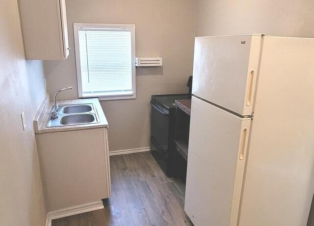 1011  Avant Ave Unit 4, San Antonio, TX 78210 — photo 3