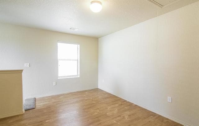 2242  Fishing Trail, San Antonio, TX 78224 — photo 13