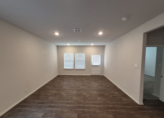 465  Middle Green Loop, Floresville, TX 78114 — photo 14