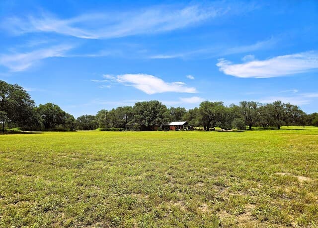 799  County Road 6612, Devine, TX 78016 — photo 25