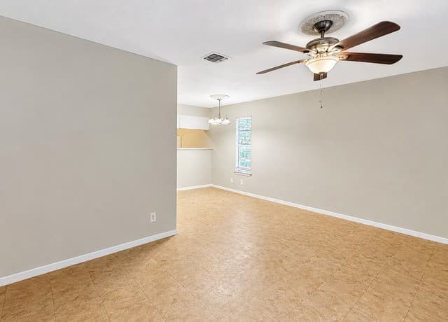 10527  Perrin Beitel Rd Unit C102, San Antonio, TX 78217 — photo 4