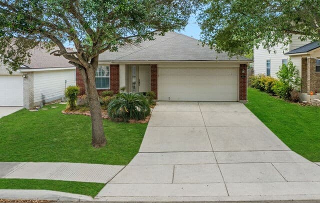 3322  Butler Pass, San Antonio, TX 78223 — photo 23