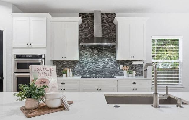 10618  Clover Cyn, Helotes, TX 78023 — photo 11