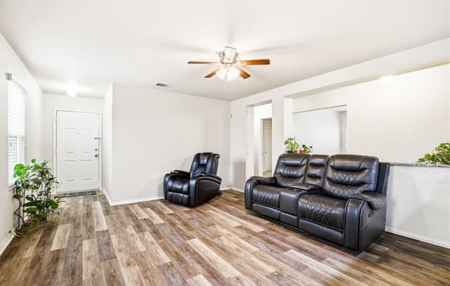 7402  Branching  Peak, San Antonio, TX 78244 — photo 7
