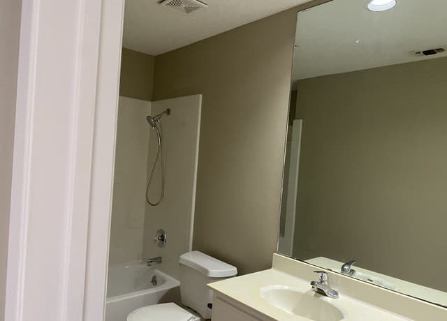 5842  Spring Vly, San Antonio, TX 78247 — photo 19