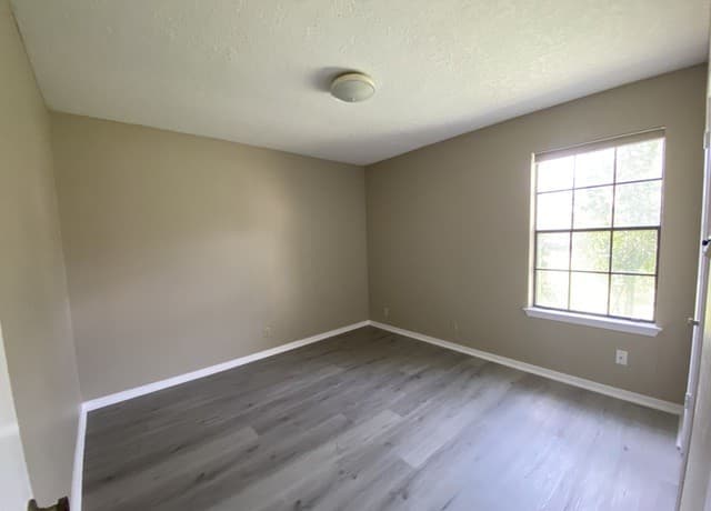 5842  Spring Vly, San Antonio, TX 78247 — photo 21