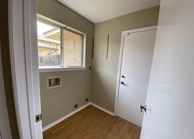 5842  Spring Vly, San Antonio, TX 78247 — photo 22