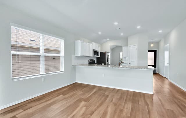 6854  Hibiscus Fls, San Antonio, TX 78218 — photo 10