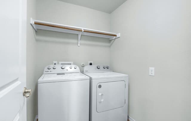 6854  Hibiscus Fls, San Antonio, TX 78218 — photo 13