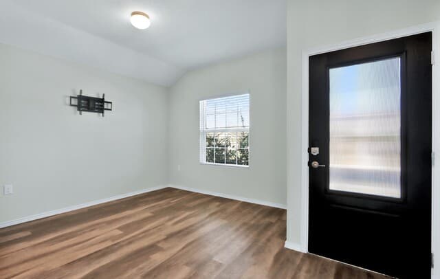 6854  Hibiscus Fls, San Antonio, TX 78218 — photo 4