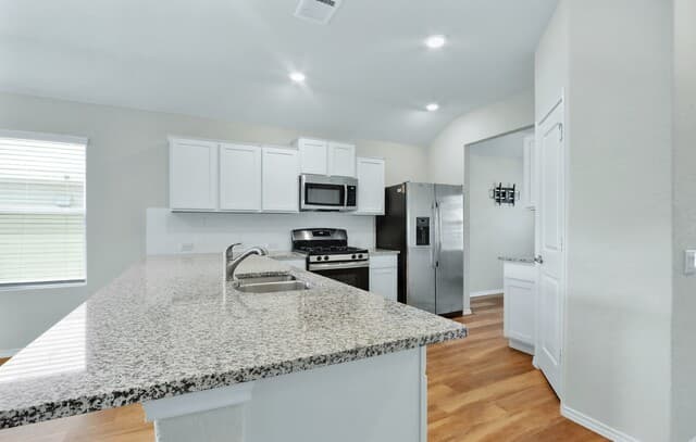 6854  Hibiscus Fls, San Antonio, TX 78218 — photo 7