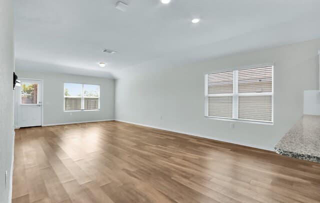 6854  Hibiscus Fls, San Antonio, TX 78218 — photo 9