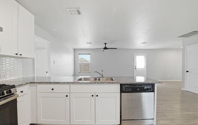 13640 Flock Pl, San Antonio, TX 78252 — photo 11