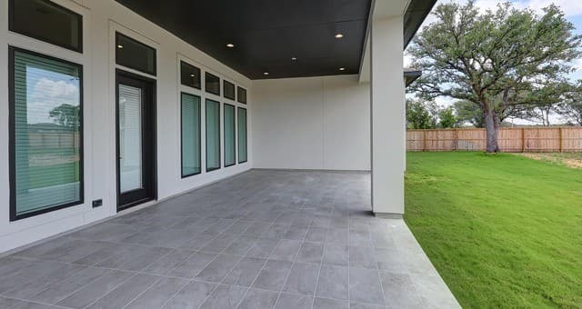 291  Bobs Cove, Castroville, TX 78009 — photo 22