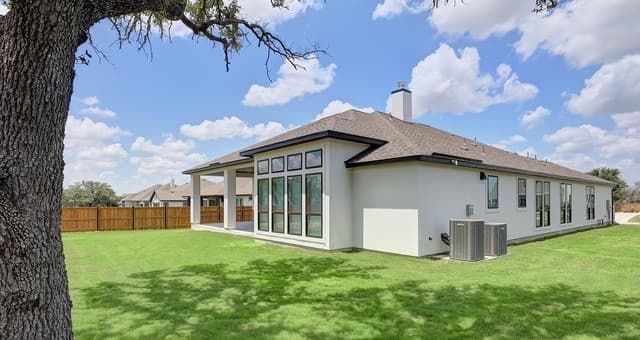 291  Bobs Cove, Castroville, TX 78009 — photo 24