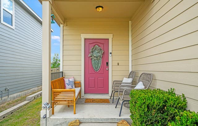 4909 Hallies Gdn, St Hedwig, TX 78152 — photo 2