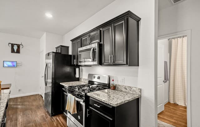 4909 Hallies Gdn, St Hedwig, TX 78152 — photo 5